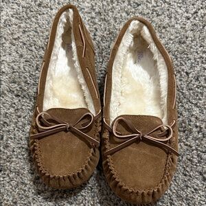 Cozy Faux-Fur Lined Brown Suede Moccasin Slippers